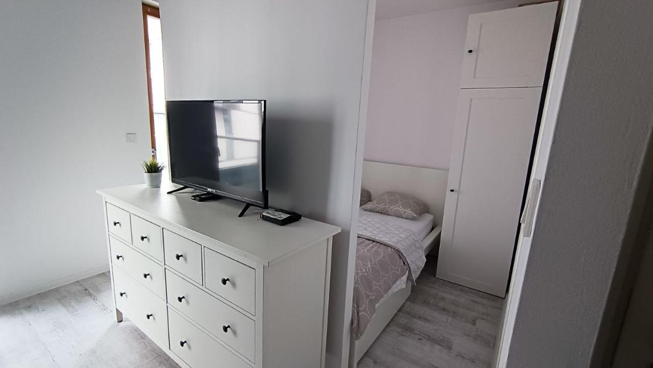 Przytulna Kawalerka Niedaleko Centrum Warszawy Varsovie Extérieur photo